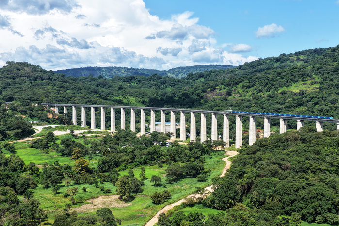 天下级铁矿几内亚西芒杜铁矿项目正式投产